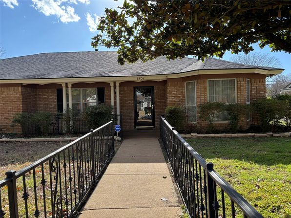 4804 Westlake Dr, Fort Worth, TX 76132