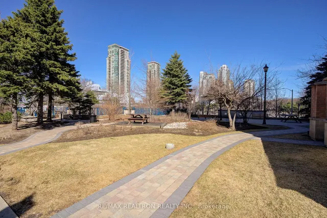 Additional image 38 of 119 Omni Dr Unit 18