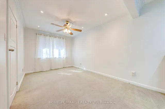 Additional image 10 of 23 Dunelm St