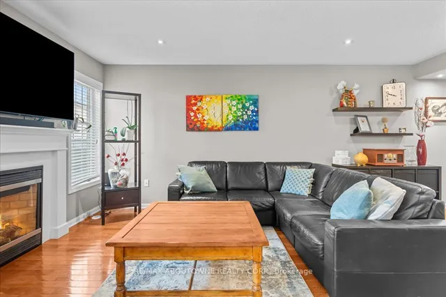 Additional image 8 of 889 Zelinsky Cres