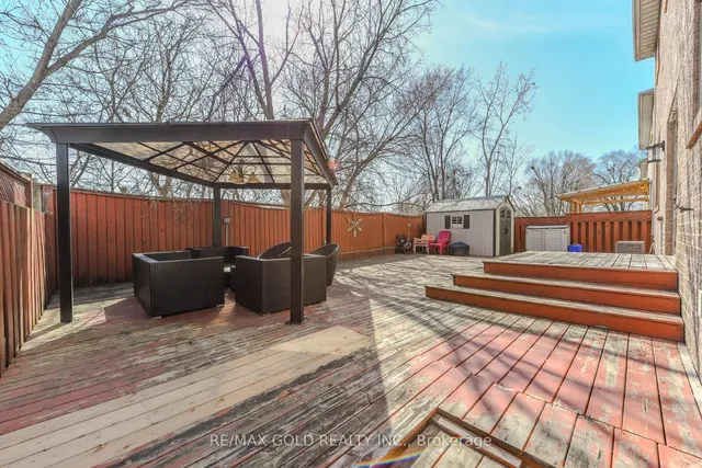 Additional image 39 of 42 York St