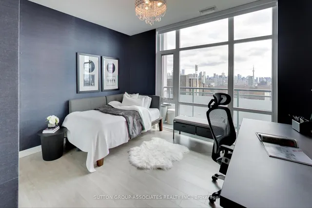 Additional image 32 of 223 St. Clair Ave Unit 1109*