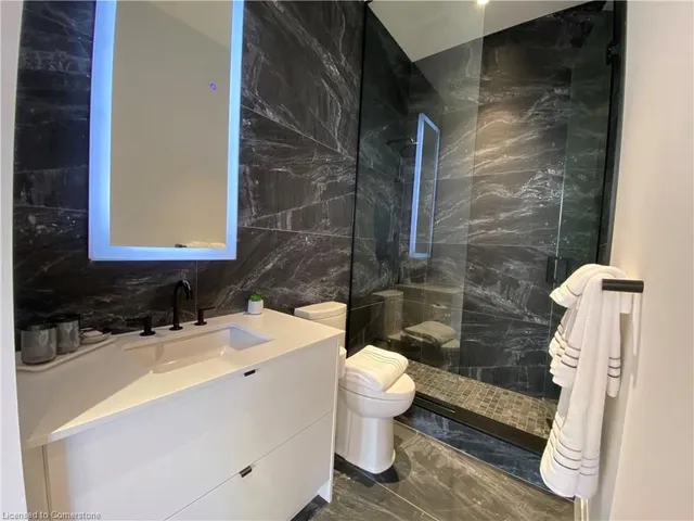 Additional image 13 of 8 Catharine St Unit 1009
