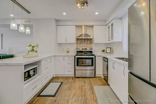 Additional image 21 of 75 Blackwell Ave Unit 8