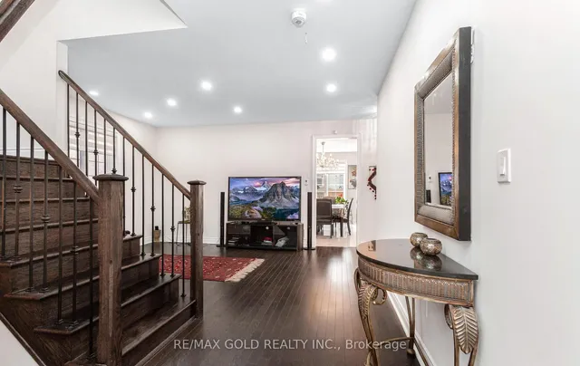 Additional image 8 of 4 Buttonwood Rd