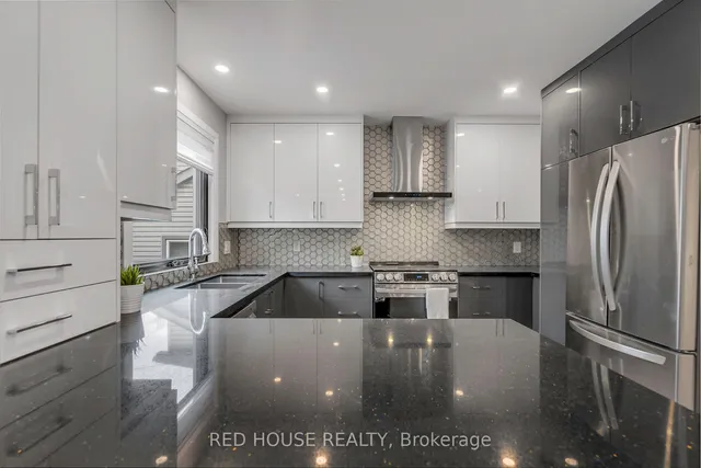 Additional image 13 of 10 Bayside Ave