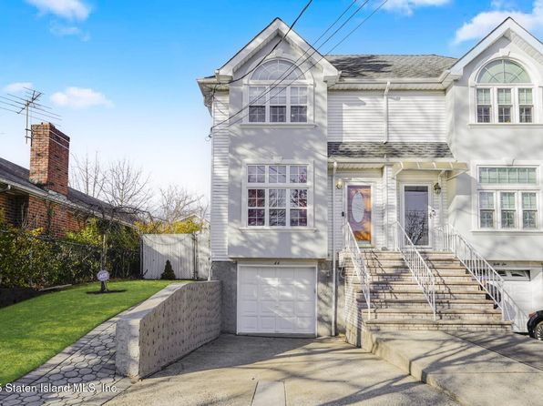 44 Linton Pl, Staten Island, NY 10308