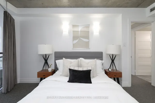 Additional image 34 of 1029 King St Unit 818