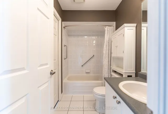 Additional image 25 of 1336 UPPER SHERMAN Ave Unit 7