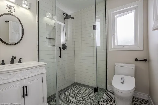 Additional image 40 of 10 Karendale Cres