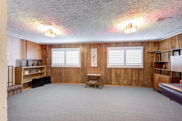 Additional image 28 of 94 Harold Ave