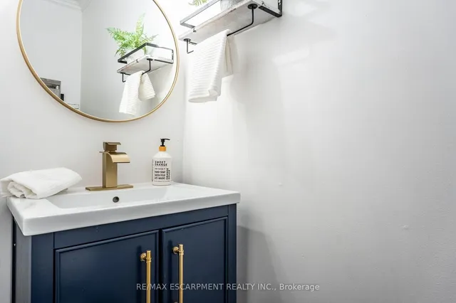 Additional image 4 of 17 Archer Way