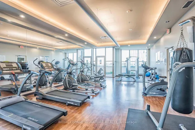 Additional image 32 of 9 George St Unit 612