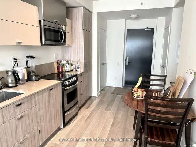 Additional image 10 of 290 Adelaide St Unit 1607