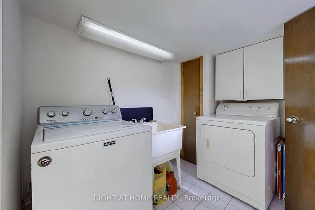 Additional image 40 of 35 Westhumber Blvd