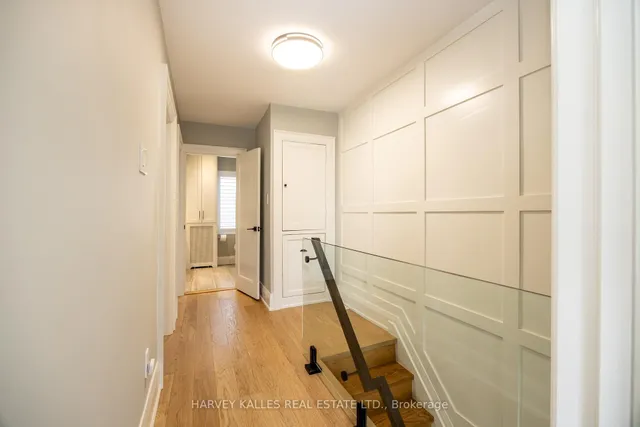 Additional image 17 of 42 Roe Ave