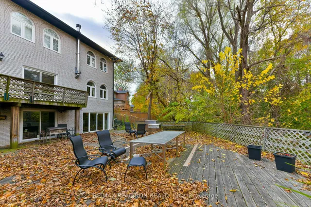 Additional image 42 of 32 Bobwhite Cres