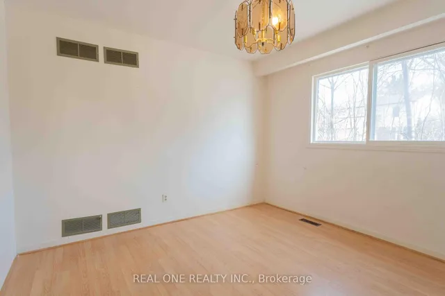 Additional image 9 of 136 Haven Hill Sq