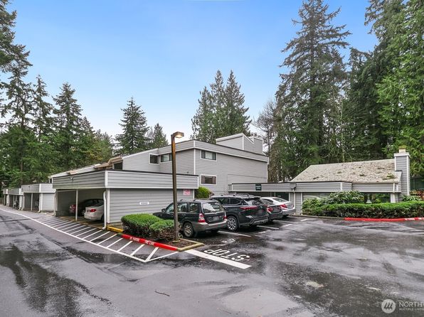 13735 15th Avenue NE UNIT A-16, Seattle, WA 98125