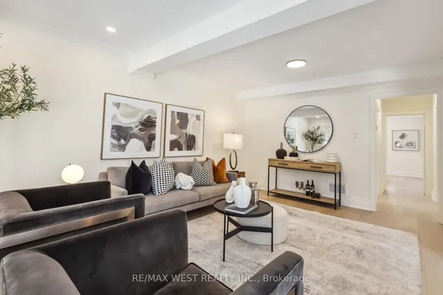 Additional image 19 of 4 Harding Blvd