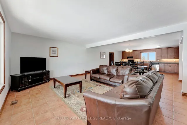 Additional image 7 of 949 Highland Rd