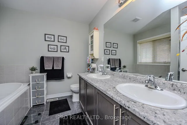 Additional image 22 of 29 Gammon Cres