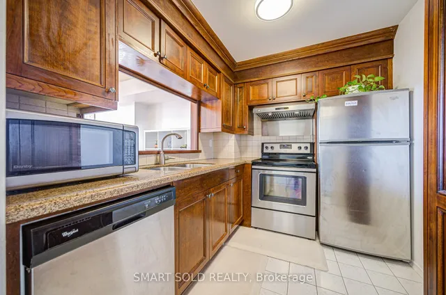 Additional image 11 of 555 Wilson Heights Blvd Unit 314