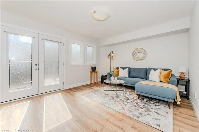 Additional image 12 of 240 West Meadow Drive Dr Unit C14