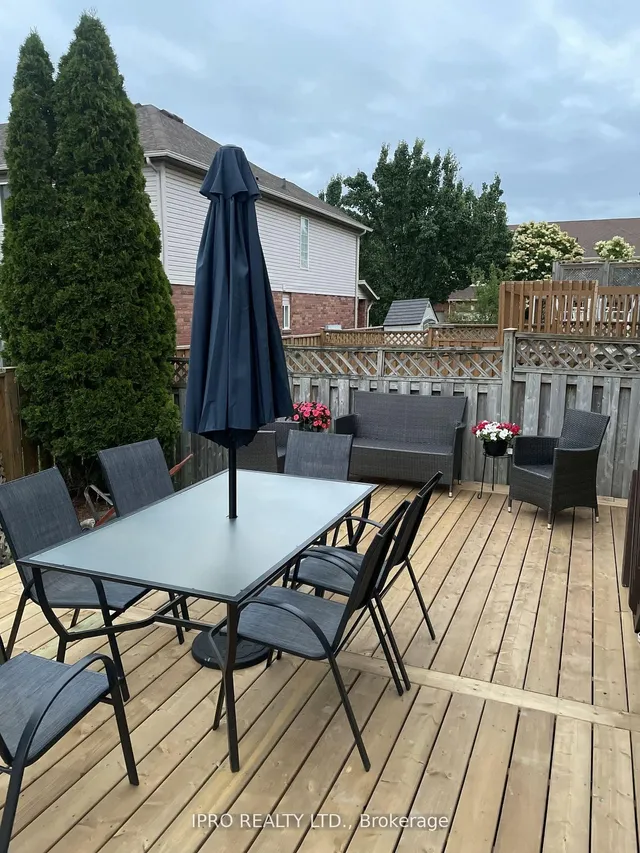 Additional image 24 of 182 Highbury Dr