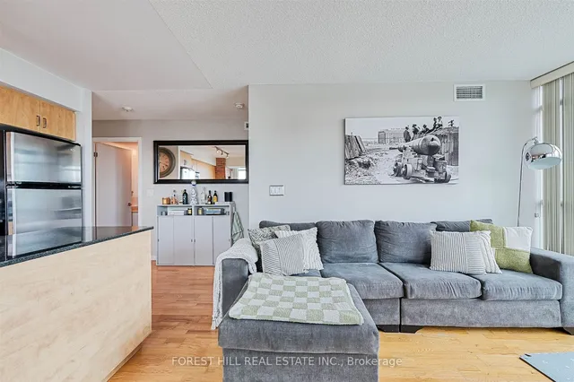 Additional image 23 of 209 Fort York Blvd Unit 960