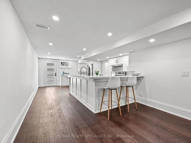 Additional image 34 of 46 Appaloosa Tr