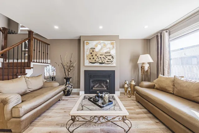 Additional image 8 of 103 Broughton Ave