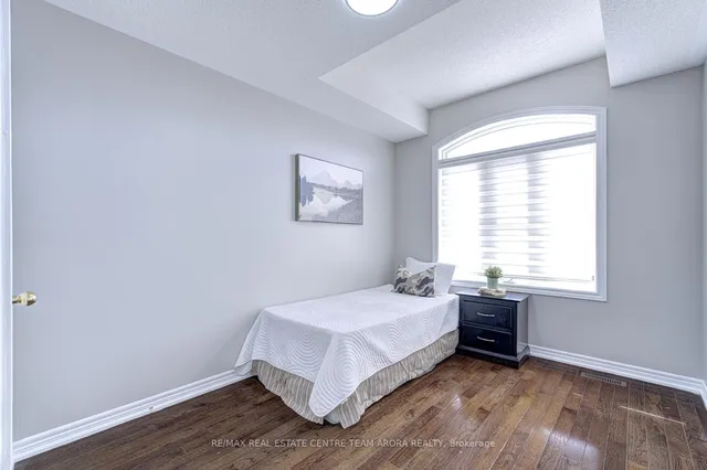 Additional image 33 of 7 Tustin Rd