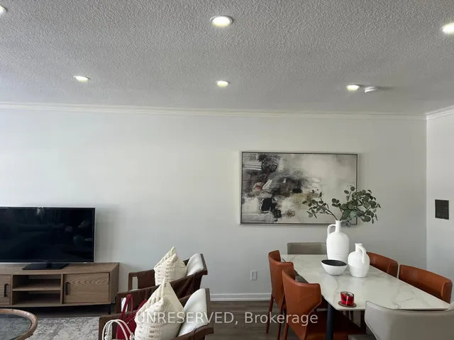 Additional image 4 of 31 Sunderland Cres