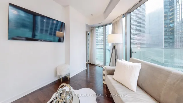 Additional image 4 of 12 York St Unit 1202