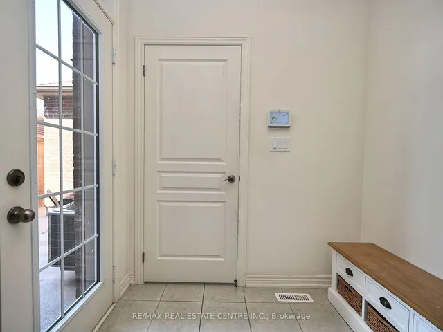 Additional image 44 of 28 Primo Rd