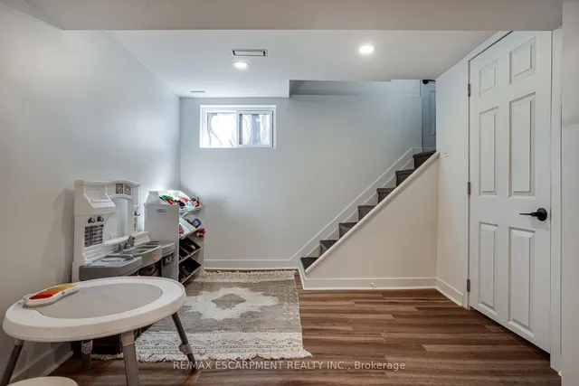 Additional image 31 of 18 HADDON Ave