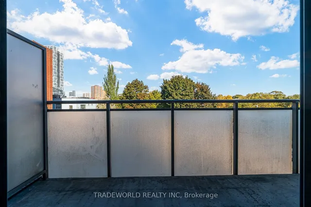 Additional image 16 of 630 Queen St Unit 308