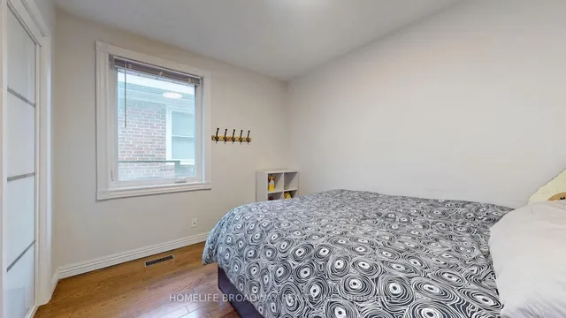 Additional image 21 of 80 Kencliff Cres