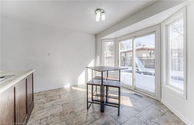 Additional image 11 of 365 Driftwood Dr