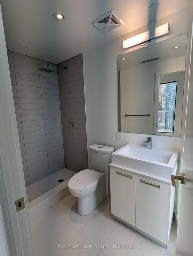 Additional image 9 of 2A Church St Unit 2205