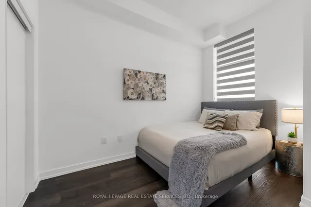 Additional image 6 of 460 Dundas St Unit 1203