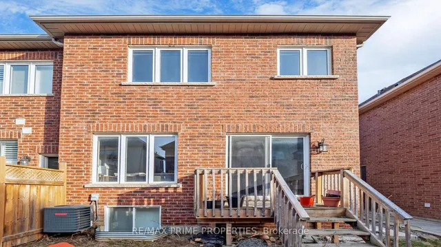 Additional image 31 of 18 Golden Springs Dr