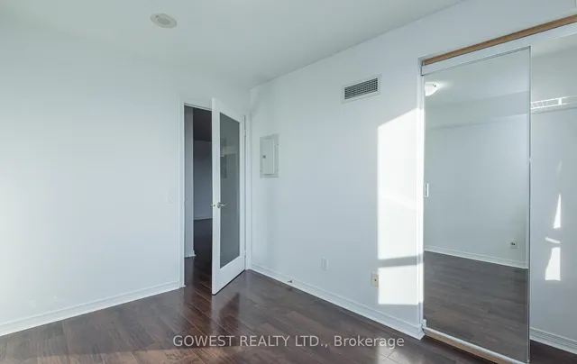 Additional image 21 of 61 Heintzman St Unit 1305