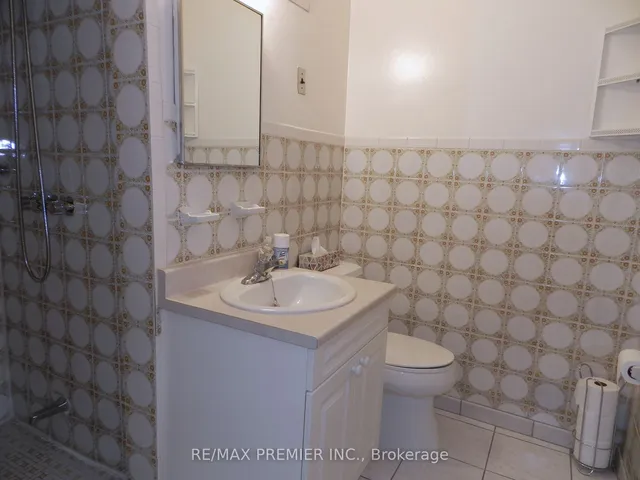 Additional image 16 of 5 Stong Crt