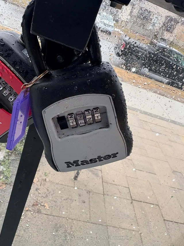 Additional image 30 of 1 Falaise Rd Unit 411