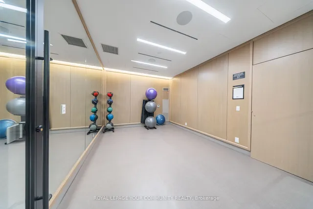 Additional image 30 of 1 Edgewater Dr Unit GPH29