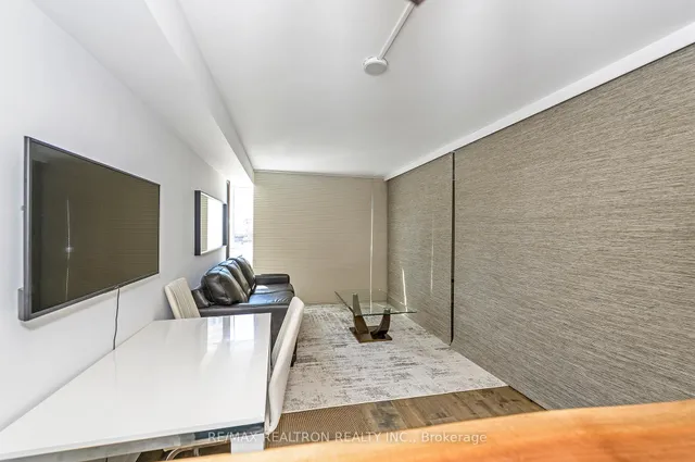 Additional image 28 of 2261 Lake Shore Blvd Unit 220