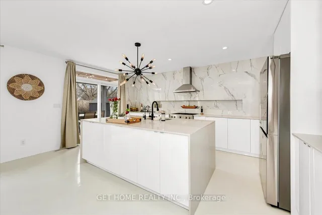 Additional image 34 of 564 Brock Crt