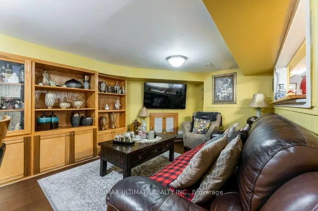 Additional image 24 of 698 Old Weston Rd